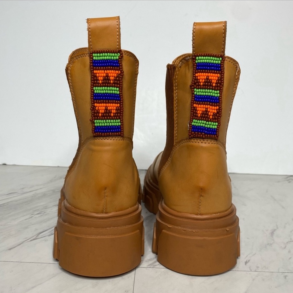 Farm Rio Lug Sole Chelsea Tan Boot 7 1/2